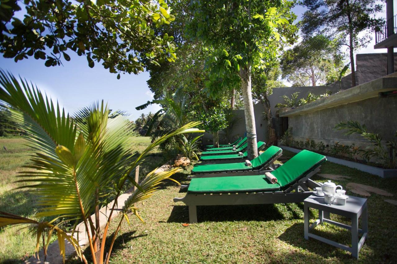 Barefoot Bungalow Hikka Hikkaduwa Luaran gambar