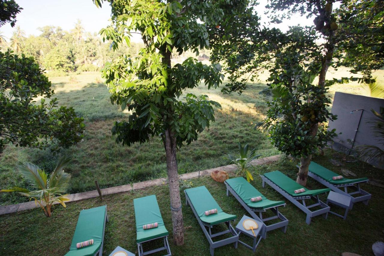 Barefoot Bungalow Hikka Hikkaduwa Luaran gambar