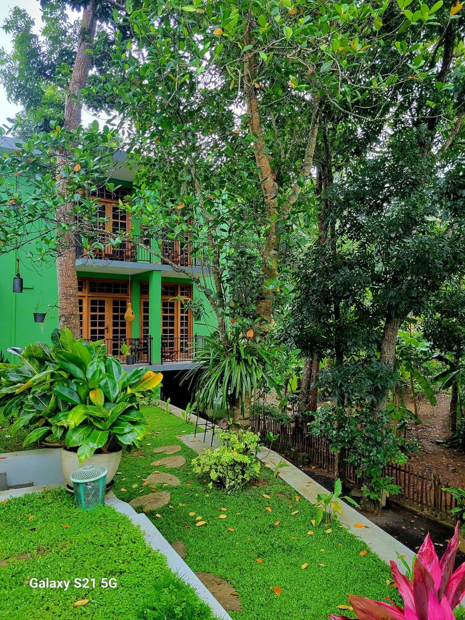 Barefoot Bungalow Hikka Hikkaduwa Luaran gambar